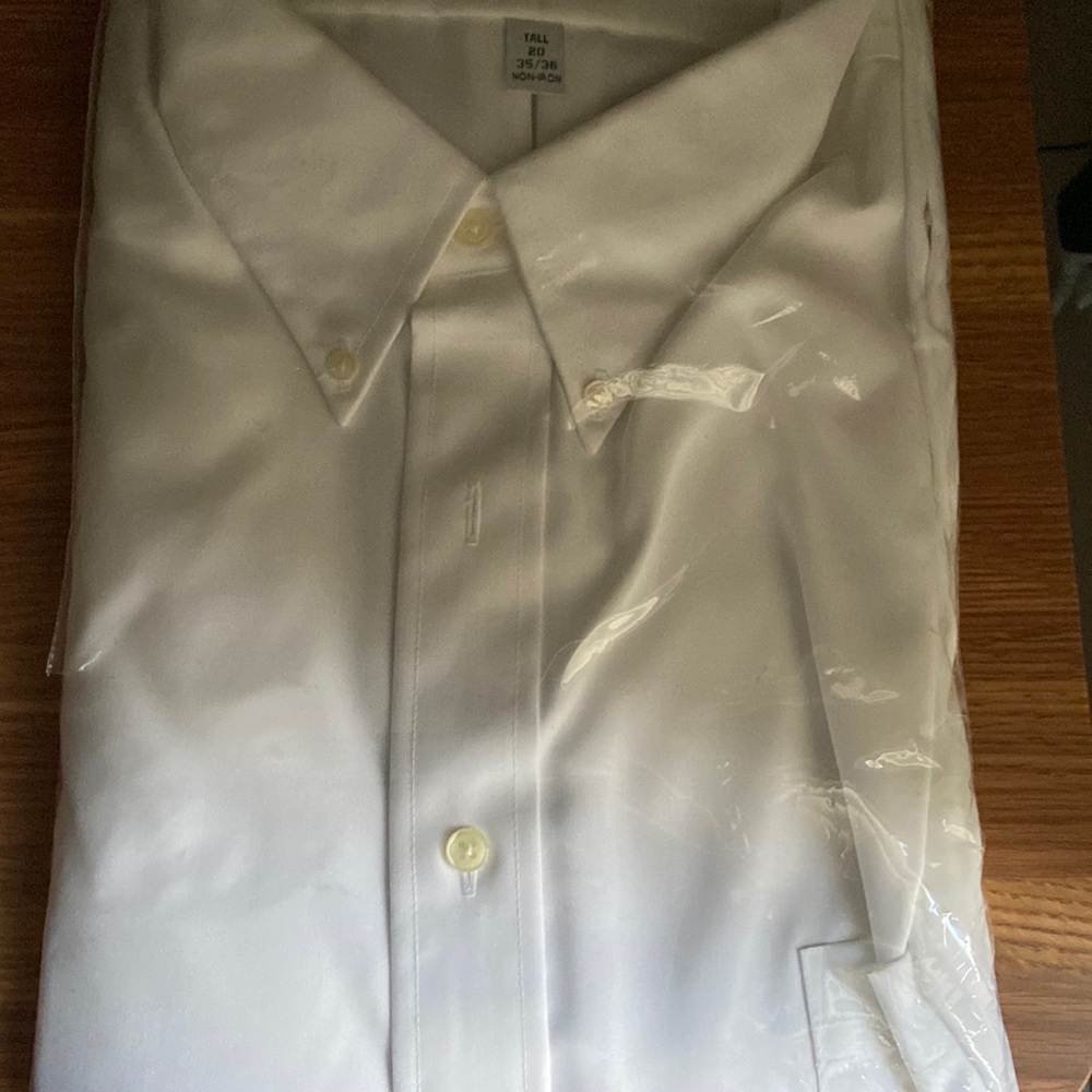 Men’s White Button Down 20 Tall